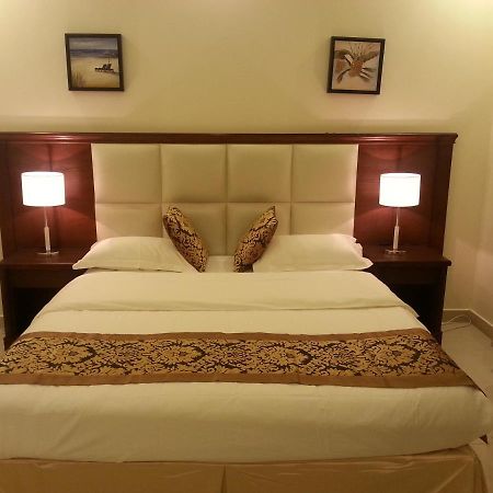 Lara Al Jawf Hotel Apartments 'Ar'ar Esterno foto
