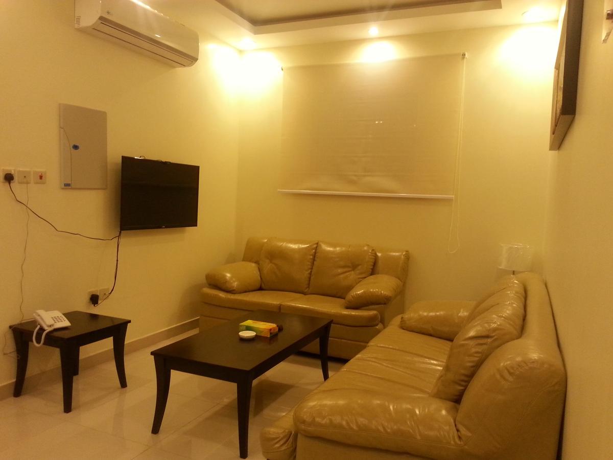 Lara Al Jawf Hotel Apartments 'Ar'ar Esterno foto
